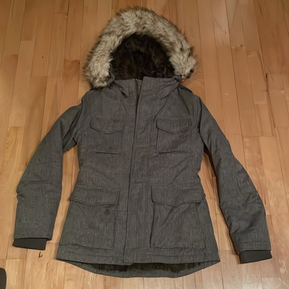TNA Winter Jacket Size small. - Picture 2 of 4